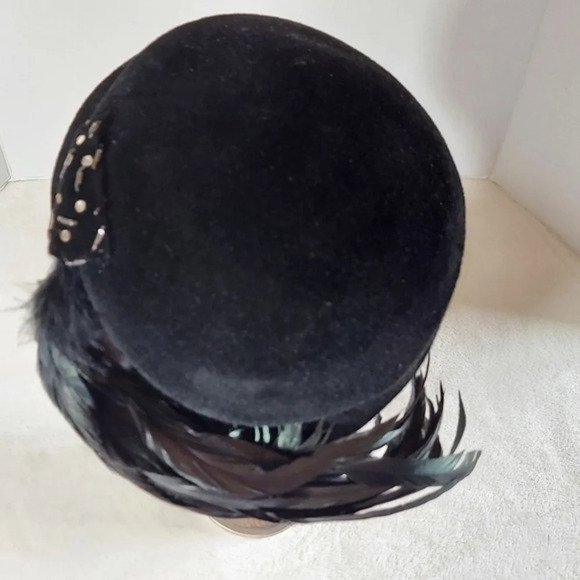 Vintage Black Velvet Velour Beaded with Raven Black Feathers Pillbox Hat - Picture 7 of 9